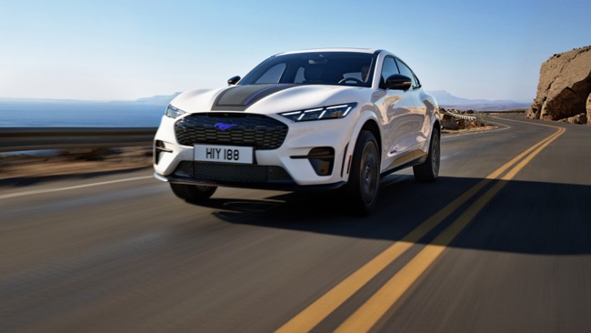 Ford actualiza su Mustang Mach-E y lanza una versión GT California Special, con llantas de 20 pulgadas