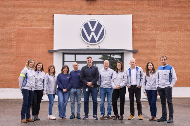 Volkswagen Navarra avanza en diversidad con la firma de un nuevo Plan LGTBI+