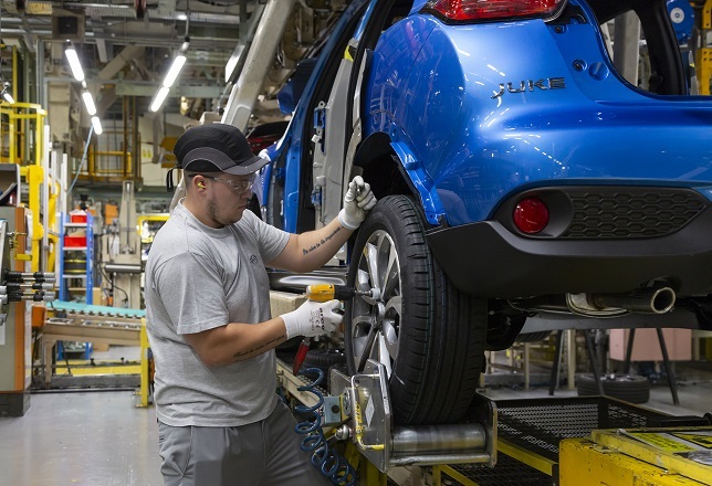 Nissan recorta sus pérdidas un 20% en su año fiscal por el impulso de su plan de reestructuración