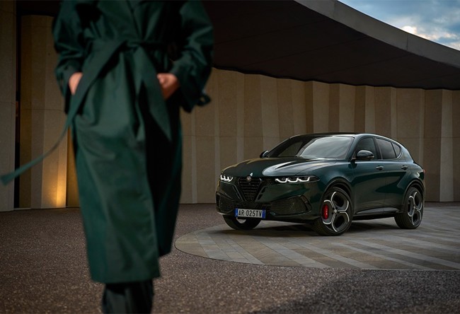 Alfa Romeo refuerza "el placer de conducir" con el nuevo Tonale, disponible desde 40.150 euros