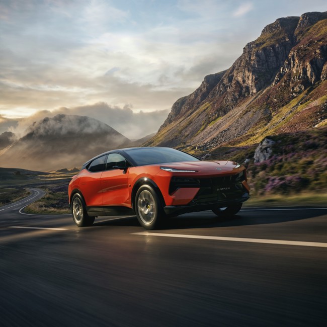 Lotus abre pedidos para el Eletre X, su hyper-SUV híbrido enchufable con 1.200 kilómetros de autonomía
