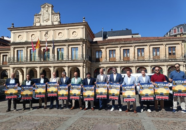León se convierte en el mayor concesionario de España con 400 coches en el X Salón del Vehículo Nuevo
