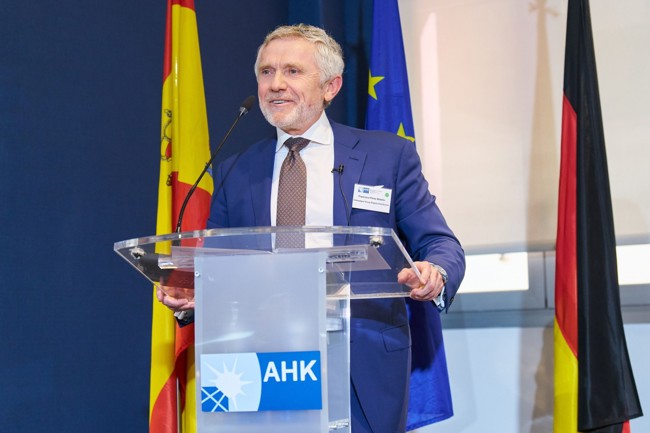 Pérez Botello (Grupo Volkswagen) asume la presidencia de la Cámara de Comercio Alemana para España
