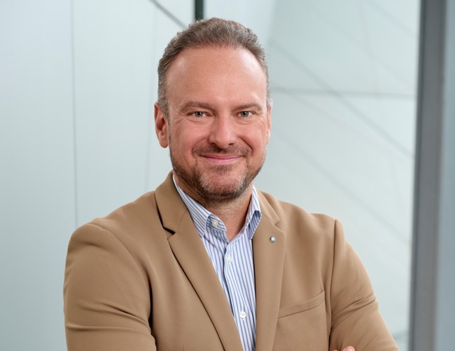 El consejero delegado de BMW Motorrad, Markus Flasch, nombrado presidente de ACEM
