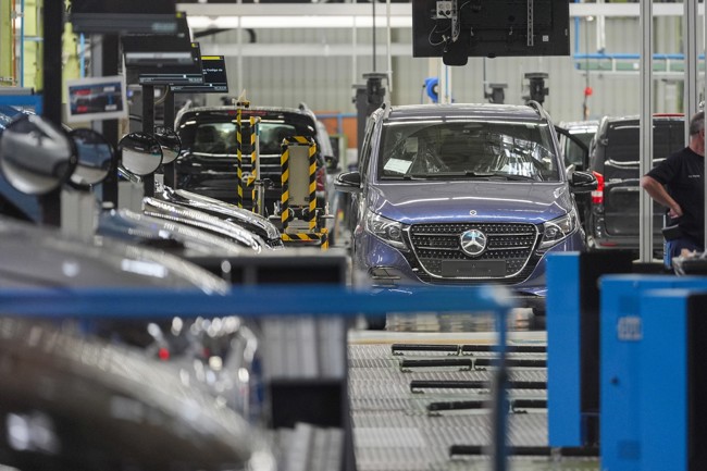 La Eurocámara valida la reforma para un 25% de plástico reciclado en coches nuevos en un plazo de 10 años