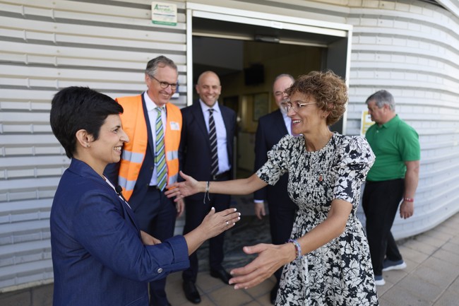 Chivite destaca que KWD invertirá más de 40 millones en el sector del coche eléctrico en Navarra