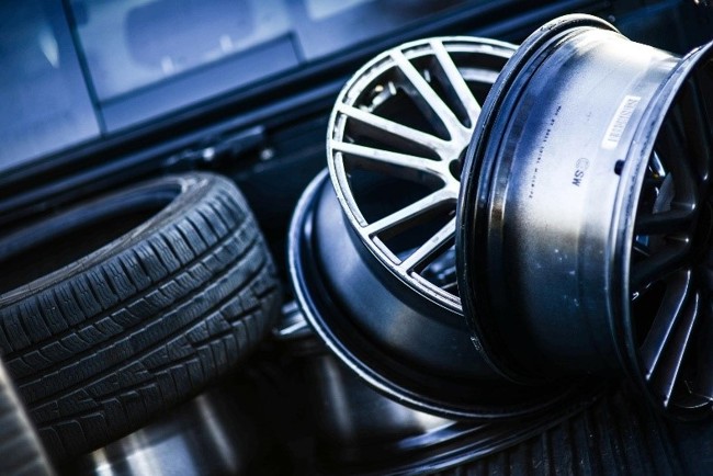Los proveedores de automoción facturaron 40.949 millones de euros en 2025, un 0,7% menos
