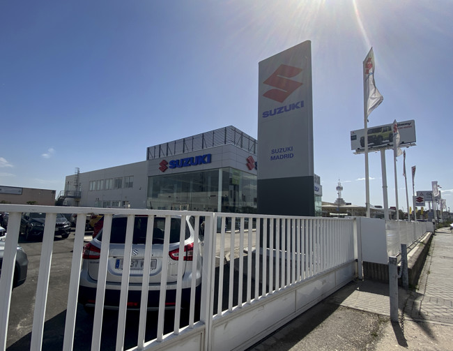 Todos los fabricantes japoneses reducen su producción en mayo, salvo Suzuki y Mazda