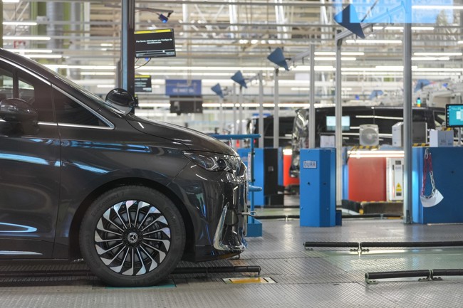 La UE da último paso para imponer un 25% de plástico reciclado en coches nuevos en un plazo de 10 años