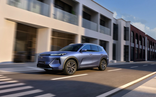 El grupo Geely logra 1,4 millones de ventas mundiales en el primer semestre, un 1% más que hace un año
