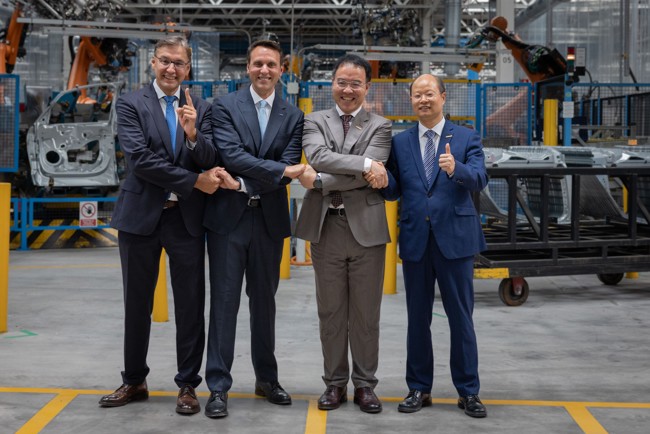 Geely pone el foco en España para impulsar su expansión en Europa a partir de 2028