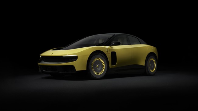 El Ferrari Luce, el primer modelo 100% eléctrico de la marca, es vendido por 35 millones en una subasta