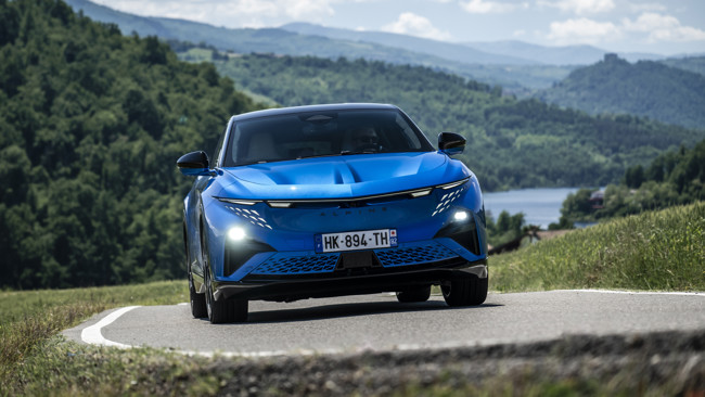 Alpine garantiza "la emoción de conducir" en su nuevo A390 GTS, con 470 CV de potencia eléctrica