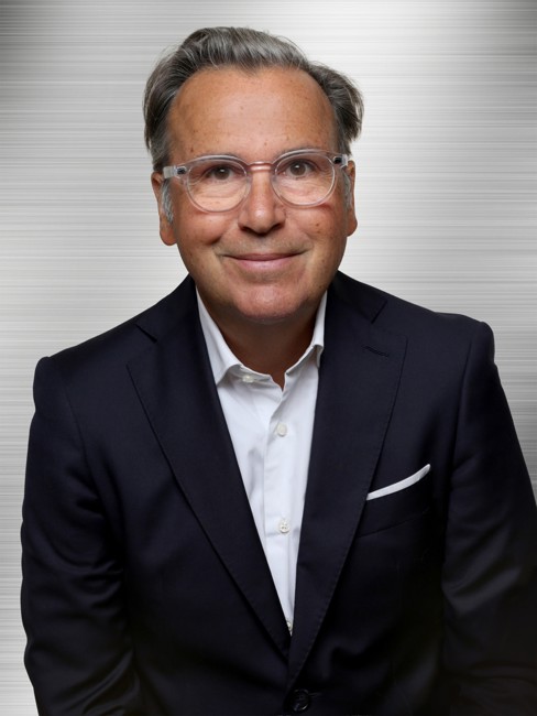 Stellantis nombra a Arnaud Belloni como consejero delegado de Fiat, Abarth y Lancia