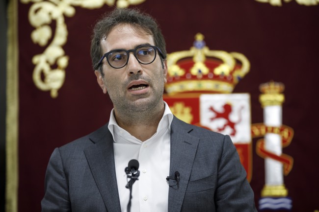 Cuerpo revela que su coche es un Seat y que el Gobierno hará lo necesario para mantener la marca