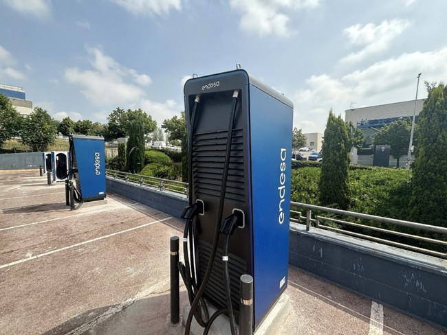 Europa ahorraría 10.600 millones con inversión "inteligente" en redes de carga eléctrica de vehículos