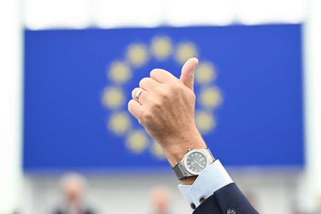 Eurocámara da luz verde a una ayuda de 2,7 millones para trabajadores del motor despedidos en Galicia