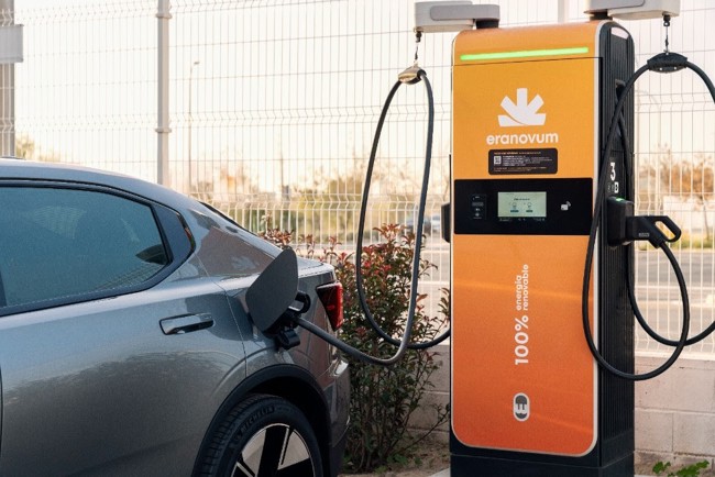 Eranovum y Fundeen lanzan una campaña de 1,94 millones para financiar 249 puntos de recarga eléctrica