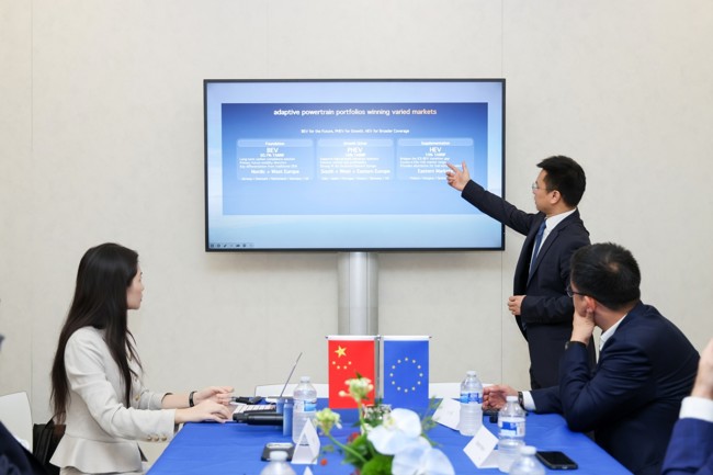 Changan firma acuerdos con ocho compañías para su expansión en siete mercados de Europa
