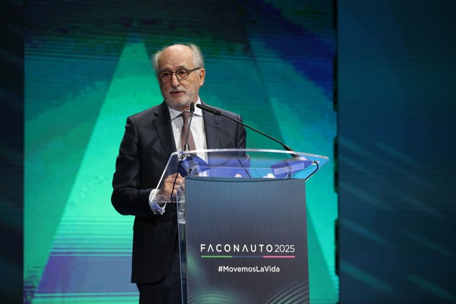 Brufau (Repsol) pide un marco regulatorio de confianza y estable para renovar el parque automovilístico