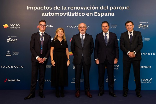 El 65% de españoles pide una transición "abierta" para acelerar la renovación del parque automovilístico