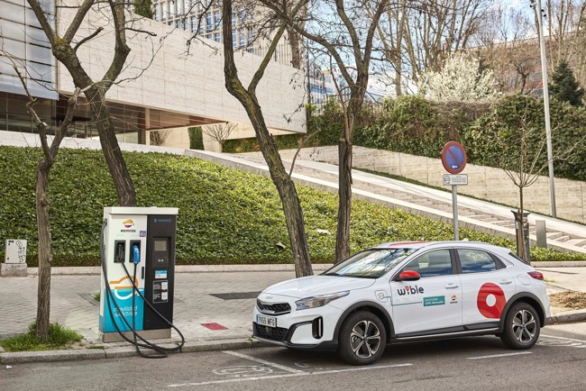 AVCE reclama una regulación común del 'carsharing' y más puntos de aparcamiento y de recarga