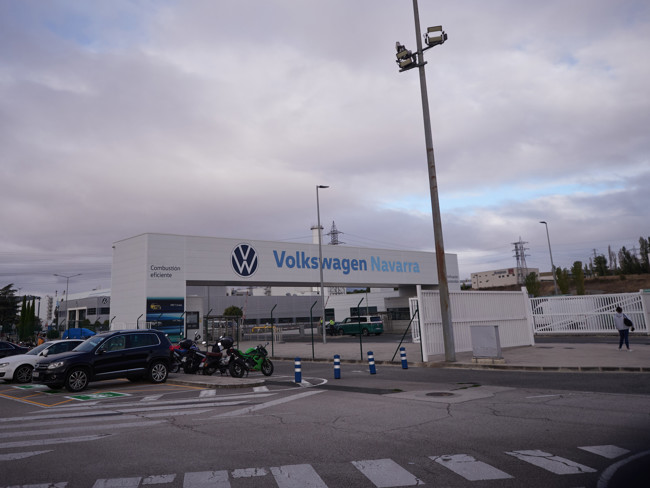 UGT apuesta por negociar el convenio de Volkswagen Navarra desde el contexto de Landaben y del grupo