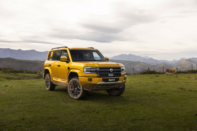 Denza trae su tecnología de vanguardia al SUV todoterreno BAO 5, disponible en España por 76.200 euros